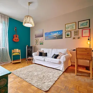 Domus Garda Apartment