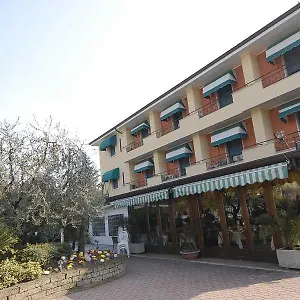 Italia Hotel