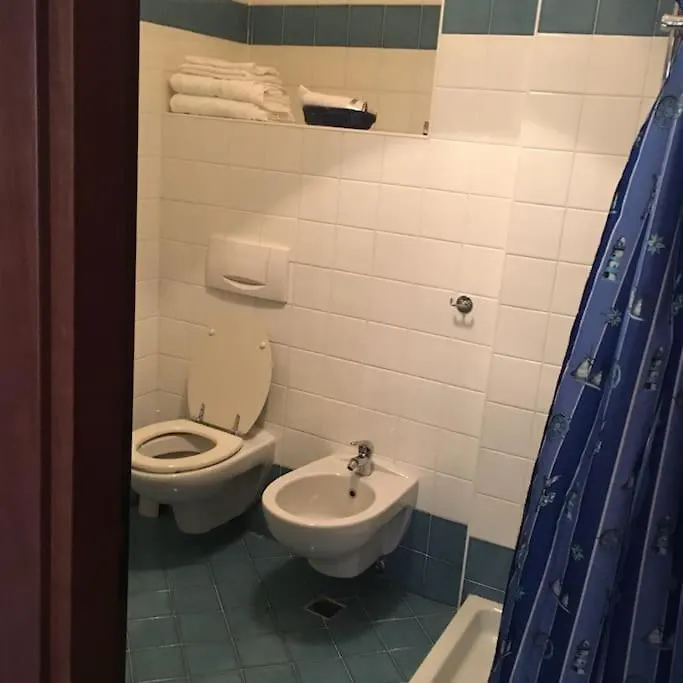 Ca' Masteva - Promenade Apartment Garda  Italy